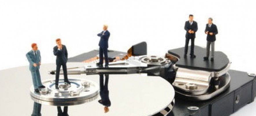 Control, Monitoring and Estimation in Software Testing