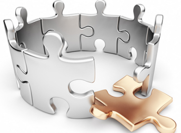 Why to Concentrate on Software Weaknesses and Errors?