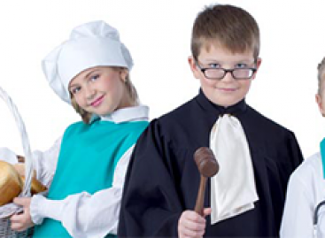 Professional Qualities to Consider During Testers Review