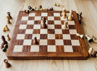 Software Testing Battle: In-House QA Department vs Independent Providers